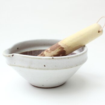 加藤智也さんのJUJU4寸（藁白）＋関根さんのすりこぎセット