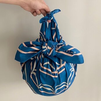 風呂敷　ふろしき　Kotoima　ナミモヨウ　綿100％　90cmx90cm　青の画像