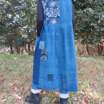 古布リメイク　カシュクールジャンバースカート　きれいめ襤褸　藍染　型染　刺し子　綿100％　大人可愛い　Boroの画像