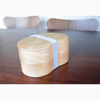 受注生産 職人手作り ランチボックス 楕円型 2段 キッチン 弁当箱 天然木 無垢材 木工 木製 家具 LR2018の画像