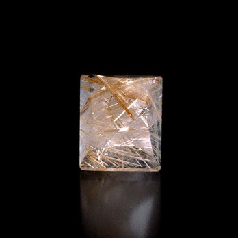 【kinakoさまオーダー品A】Gold rutile quartz earringsの画像
