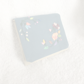 花刺繍のティッシュケース・ビンテージブルーの画像