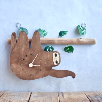 【枝付き】ナマケモノとチルアウトできる＊レギュラーサイズ 時計 木製 掛け時計の画像