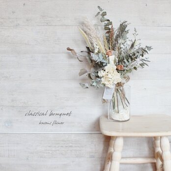 「cafe au lait」bouquet　　白いアジサイとカフェオレ色のバラの入ったブーケ　スワッグ　ドライフラワーブーケの画像
