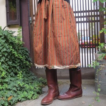 着物リメイク粋な紬とシック縮緬リバーシブル冬スカート♪71cm丈の画像
