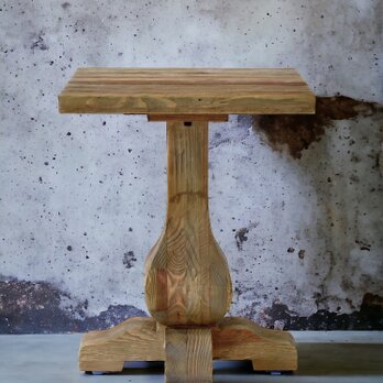 AGEING PINE WOOD SIDE TABLE 40の画像