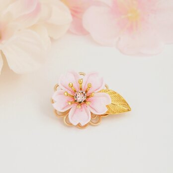 【マスクにも】 桜のミニブローチ  ～花の宴～ （ つまみ細工＊受注制作 ）の画像