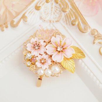 桜と蝶々のポニーフック  ～花の宴～ （ つまみ細工＊受注制作 ）の画像