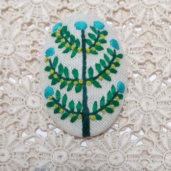 オリーブの木の刺繍ブローチ【tree】の画像