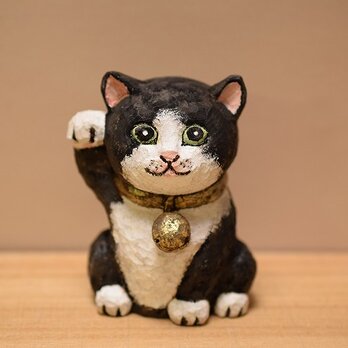 ハチワレ招き猫(売れました）の画像