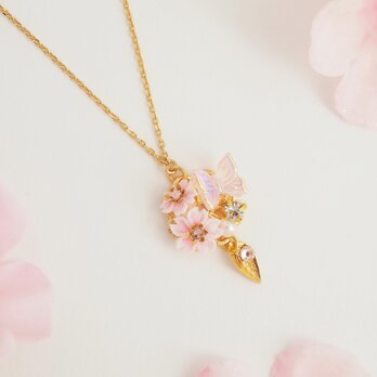 桜と蝶々のネックレス  ～花の宴～ （ つまみ細工＊受注制作 ）の画像