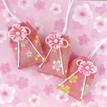 （桜吹雪）＜サイズオーダー可＞元巫女が作る花のお守り袋の画像