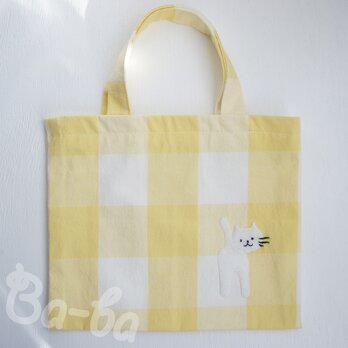ばあば作♪ふりかえるシロのA5サイズ手さげバッグ（きいろ・A5B1）