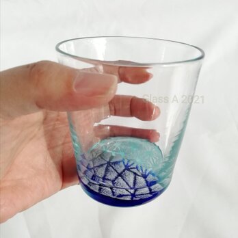 アサノハと積石亀甲グラスの画像