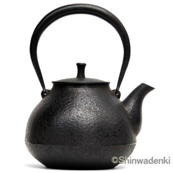 【予約販売】紅蓮堂 葛巻元氏作 日本民藝館展入選作 南部鉄器 茄子形鉄瓶 うらら0.7L ハンドメイド 伝統的工芸品の画像