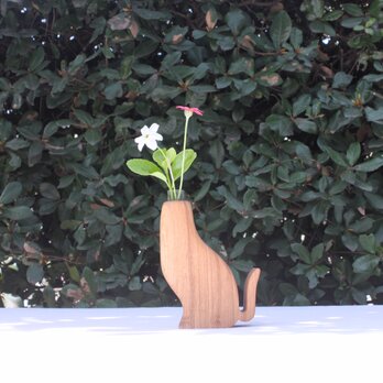 木の猫花瓶【タモ】の画像