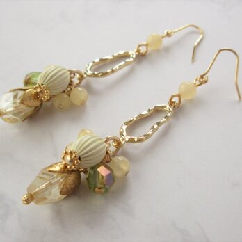 金具変更OK　Pierces or Earrings　ジェイド　チェコ（P0966）の画像