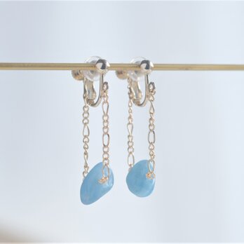 aquamarine swing chain earring：アクアマリン×フィガロチェーン　天然石ブルーの画像
