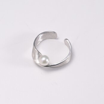 インフィニティイヤーカフ(片耳)silver色の画像