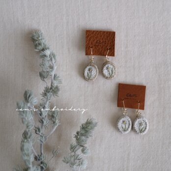 spring star flower earrings Aの画像