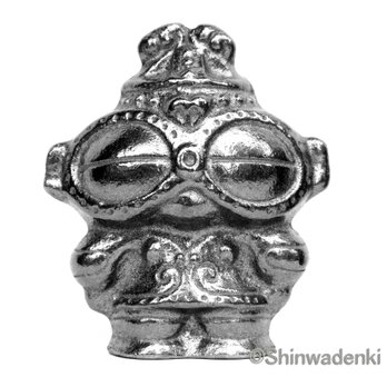 【予約販売】南部鉄器 遮光器土偶型鉄玉 豊穣祈願 安産祈願 子孫繁栄 南部鉄偶 日本製の画像