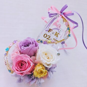 【プリザーブドフラワー／ガラスの靴ミニシリーズ】パープルドレスのプリンセスの金色の髪の魔法のミニサイズのガラスの靴の画像