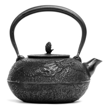 【お取り寄せ】南部鉄器 鉄瓶 雲竜（黒）1.3L 内面漆焼付・酸化被膜仕上 日本製 ガス・IH対応の画像