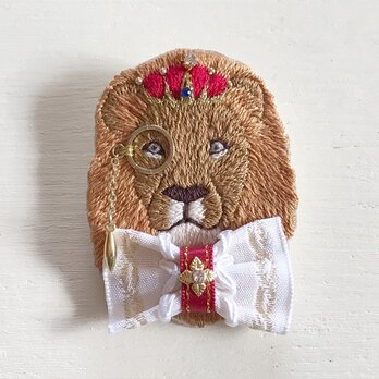 高貴な動物刺繍ブローチ5【ライオン】の画像