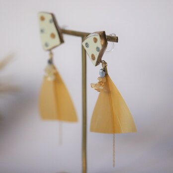 唐津焼 陶片 x 金継ぎ ノンホールピアス (白陶片、フェザー、シトリン)