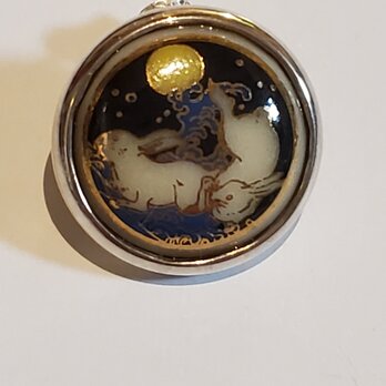 薩摩ボタンのシルバーピアス 片耳用の画像