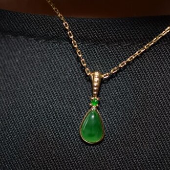 21 受注制作 k18金ゴールド 天然 丸 緑 本翡翠 ペンダント ダイヤモンド ネックレスの画像