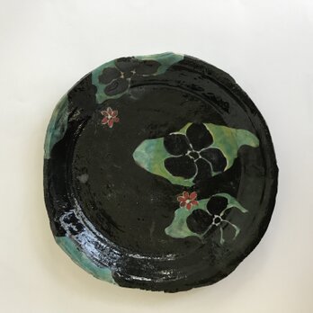 陶芸　手びねり　　丸皿の画像