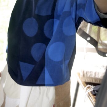 久留米絣藍染トップスの画像