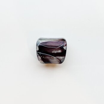 ガラスの帯留め　シックな黒・茶・紫　墨流しの帯どめ　ガラス細工 オールガラス製の画像