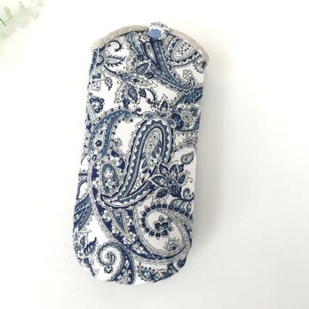 メガネケース　ペイズリー　白×青