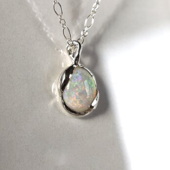 Rainbow opal fruit necklace(オーストラリア産オパール　シルバーロングネックレス)の画像