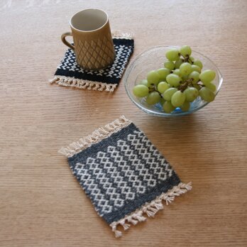 北欧手織りのウールコースター gray【3】の画像