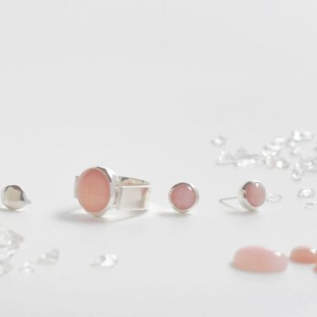 Pink Opal Round Ringの画像