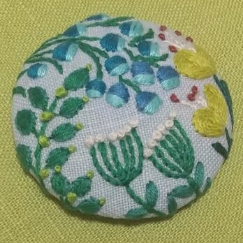 草花の刺繍ブローチ【botanical】の画像