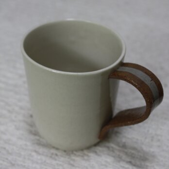 持ち手ツートーンストライプのコーヒーカップの画像
