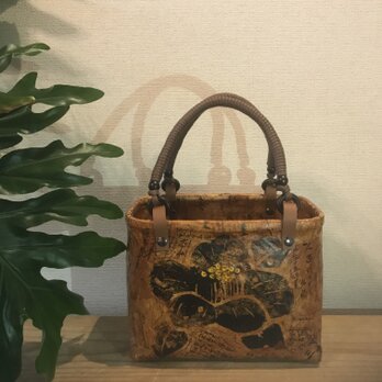 一閑張りバッグの画像