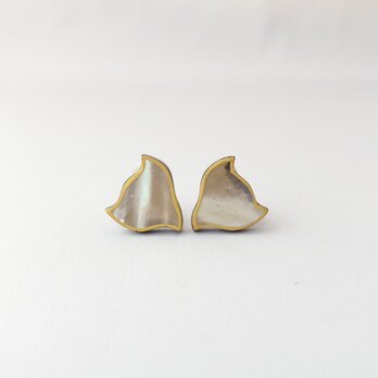 千鳥螺鈿 漆イヤリングsv　白蝶貝