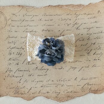 レースのリボンと染め花のポニーフック(ブルーグレー)