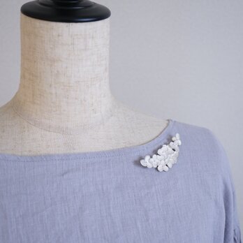 アジサイブローチ　moon　silver