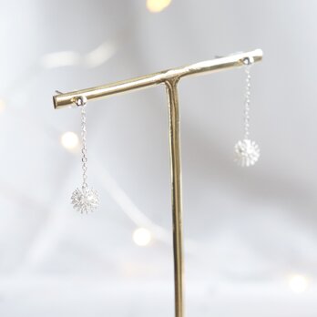 【Sterling silver 925】 Sparklers Snowflake Stud Earringsの画像