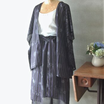夏大島　縞と華紋のセットアップ　着物リメイクの画像