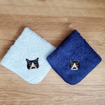 晴れやかブルー 猫さん刺繍のタオルハンカチ2枚組の画像