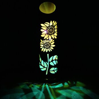 竹ランプ　〜〜ひまわり〜〜    彩シリーズ　幻想の灯りの画像