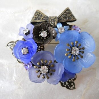 【Uさまご予約】青のお花のブーケブローチAの画像