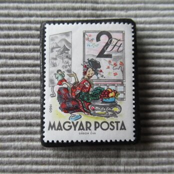 ハンガリー　童話切手ブローチ 7419の画像
